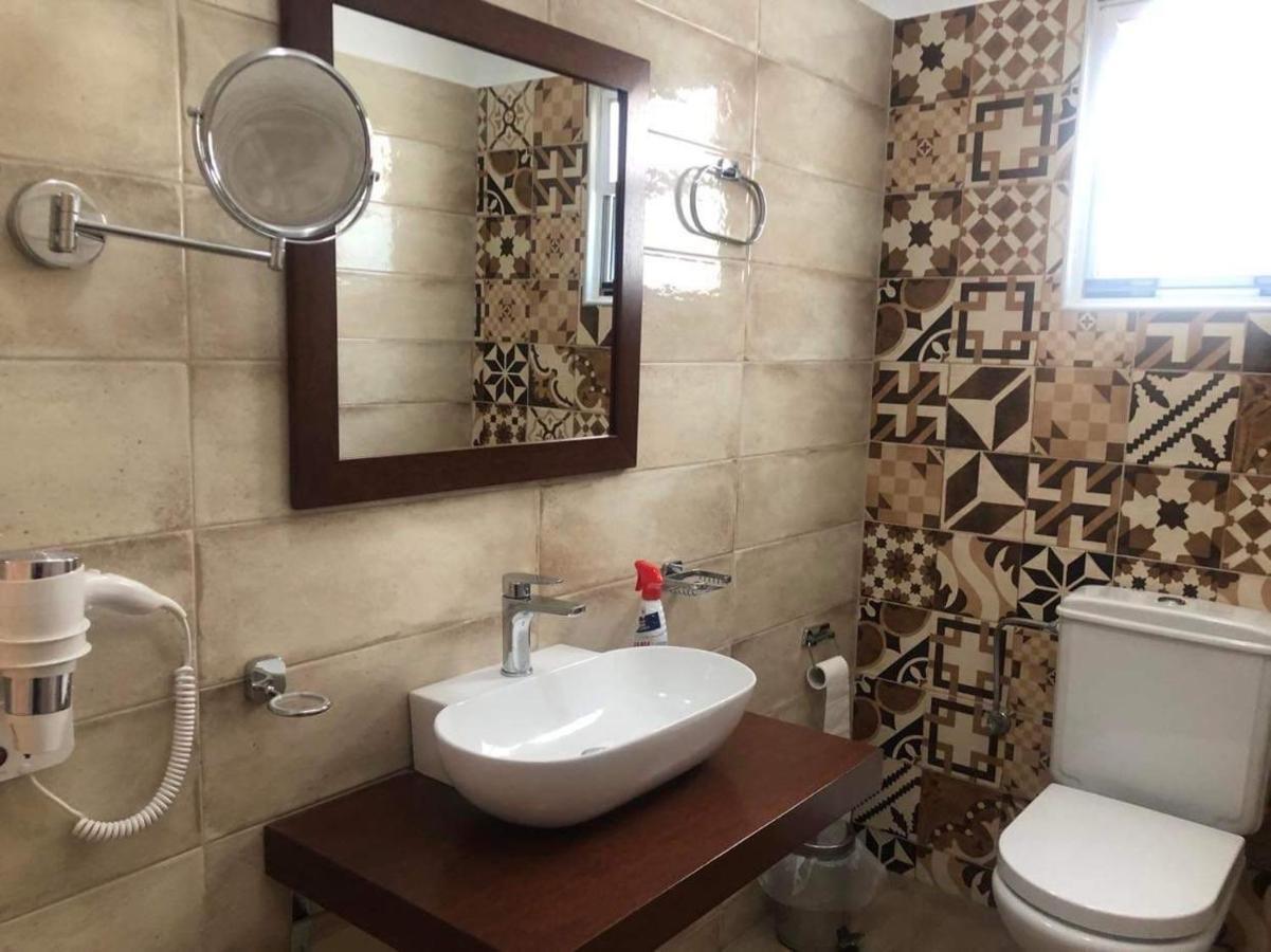 La Sirena Hotel Argassi Buitenkant foto